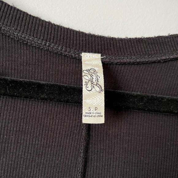 Free People Black Top - Picture 2 of 2